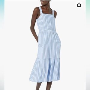 Women's Fluid Twill Tiered Fit and Flare
Dress